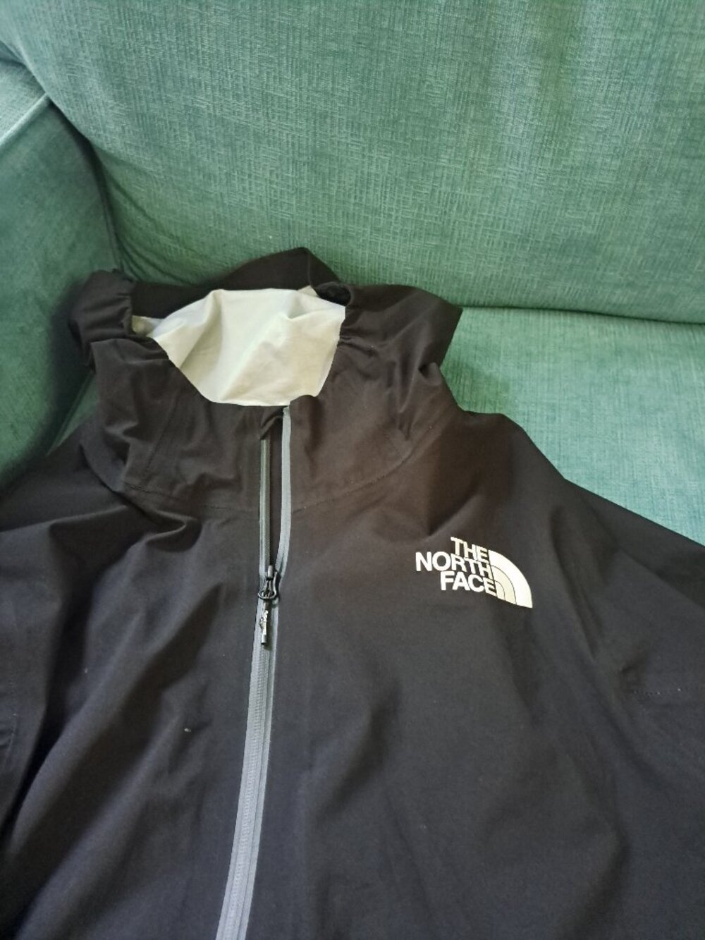 Like New North Face FutureLight jacket
